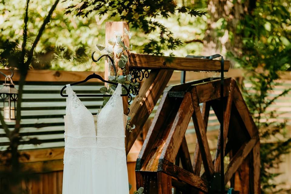 Waterwheel & Wedding dress