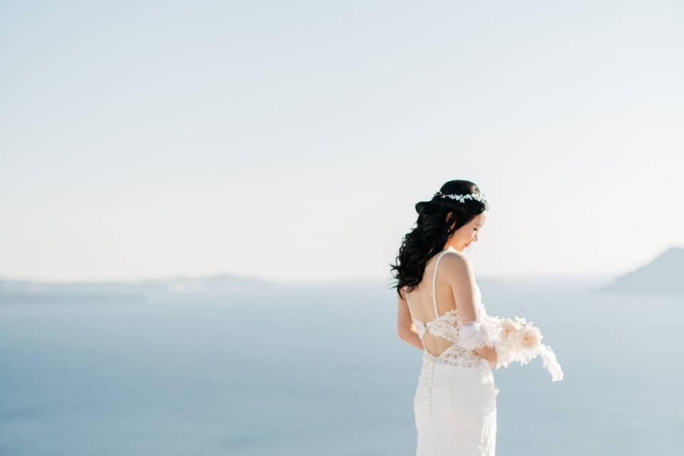 Dreamy wedding in Santorini