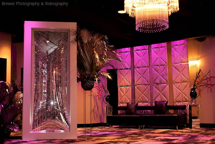 9' TALL ALLURE PANEL WITH MIRROR & CRYSTAL INSERT WITH PILLOW WALL BACKDROP
