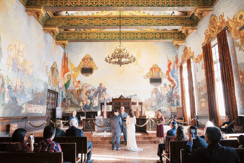 Mural room wedding