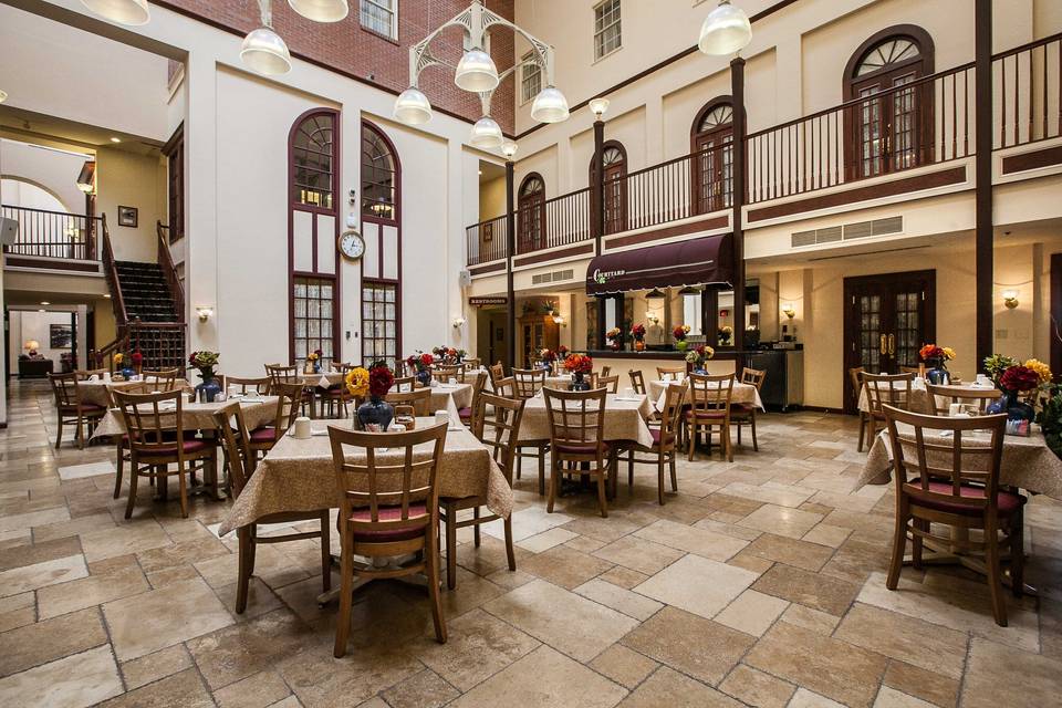 Courtyard Restaurant