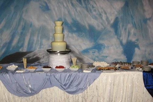 White Chocolate fountain was a perfect choice for this Colorado Rockie Snow themed corporate event.