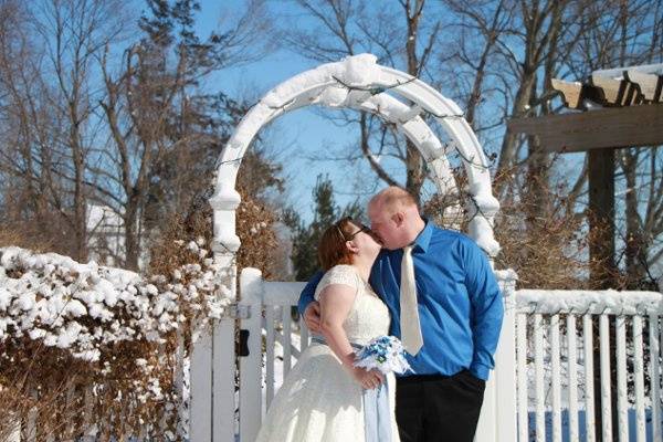 Earthbound Wedding Officiants