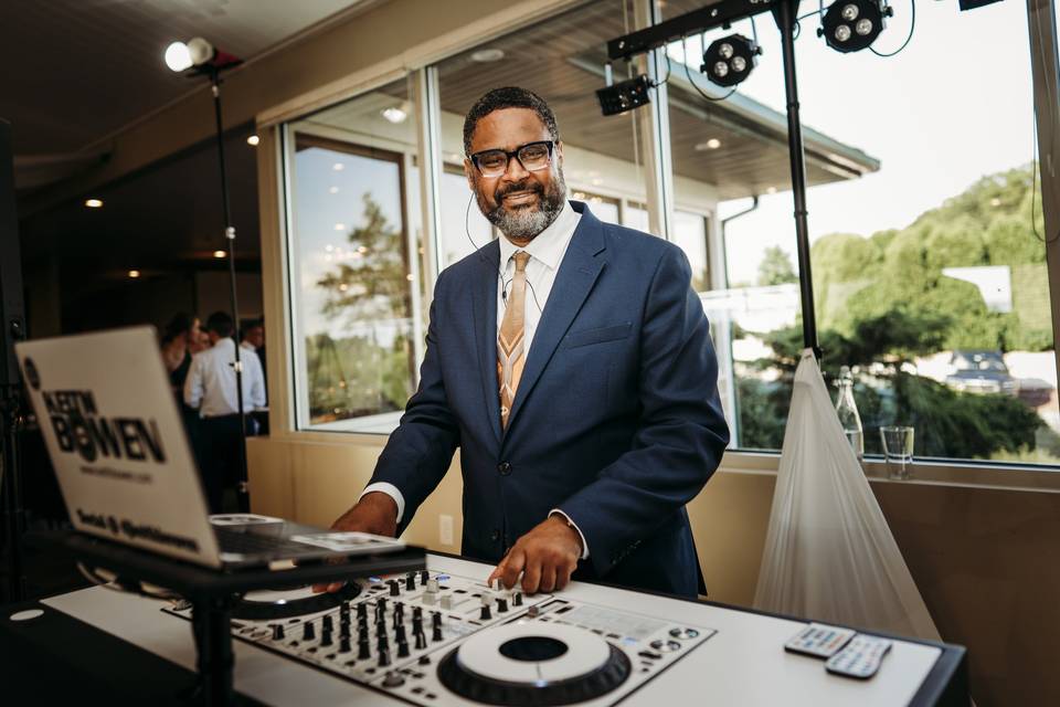 DJ Keith Bowen