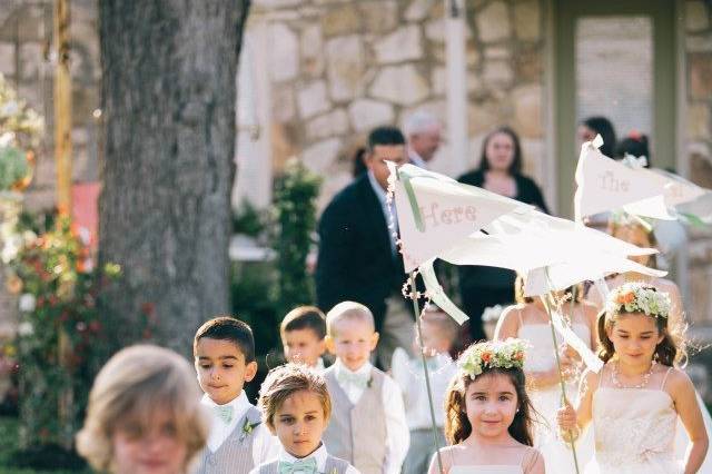 Junior bridal attendants