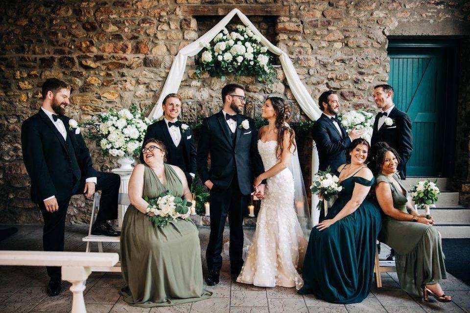 Rustic love with bridal party