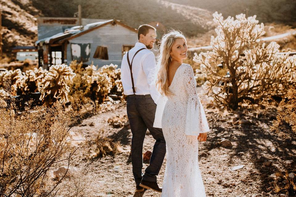 Las Vegas Ghost Town Elopement