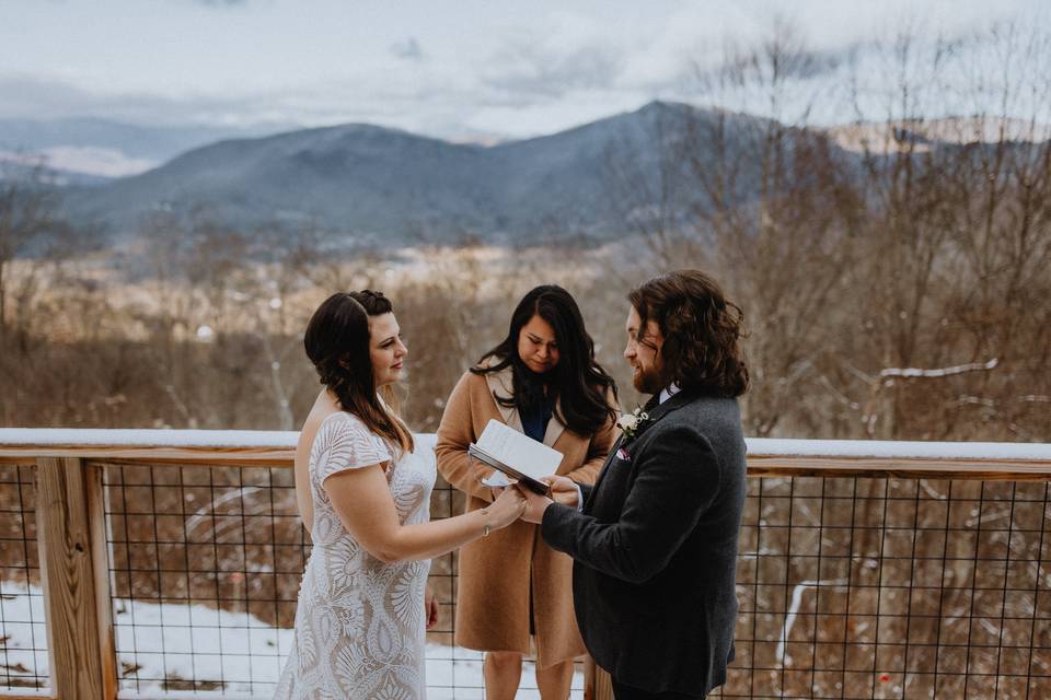 Snowy Asheville, NC Elopement