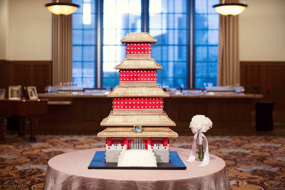 Architectural cake design