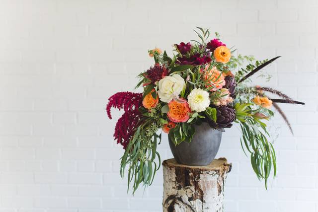 Posies and Poms Floral Designs