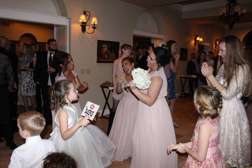 Live Entertainment Solutions