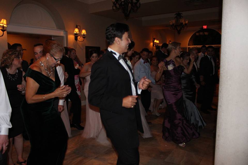 Live Entertainment Solutions