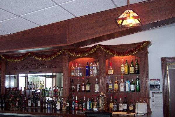 48 Foot Bar to serve all your thirsts!
