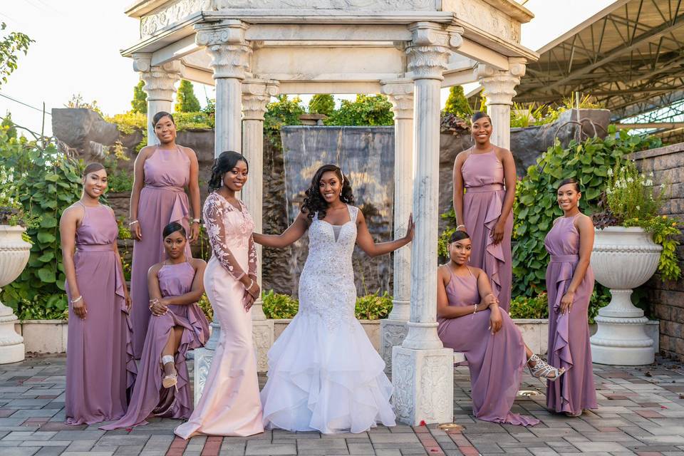 Dayo & Her Bridal Party