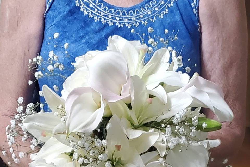 Bridal bouquet calla lilies