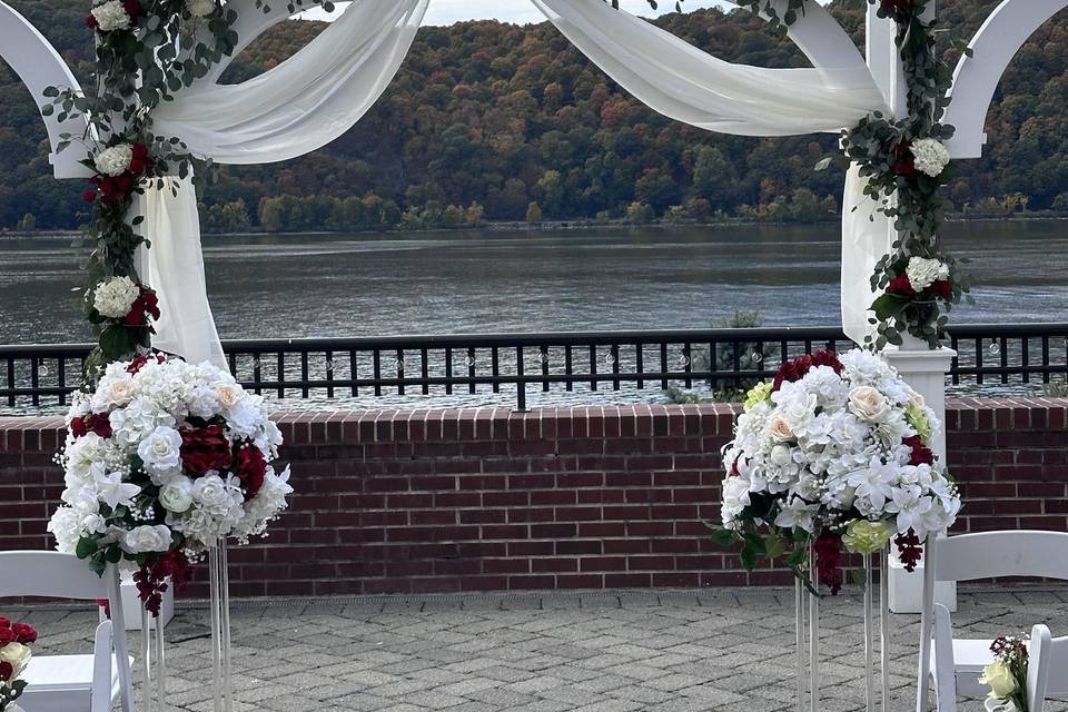 Ceremony decor