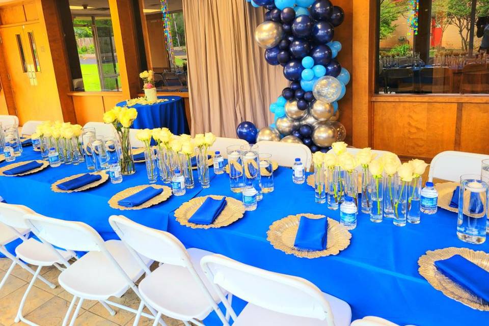 Blue table decor