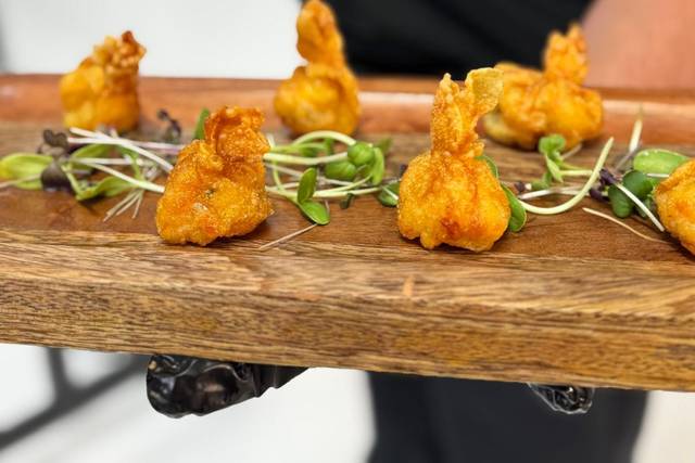 Crab wontons
