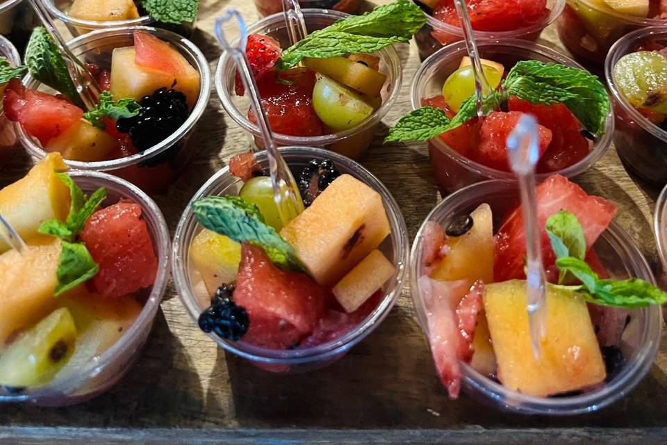 Fruit cups