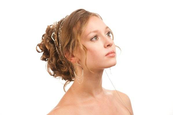 Anemone Makeup