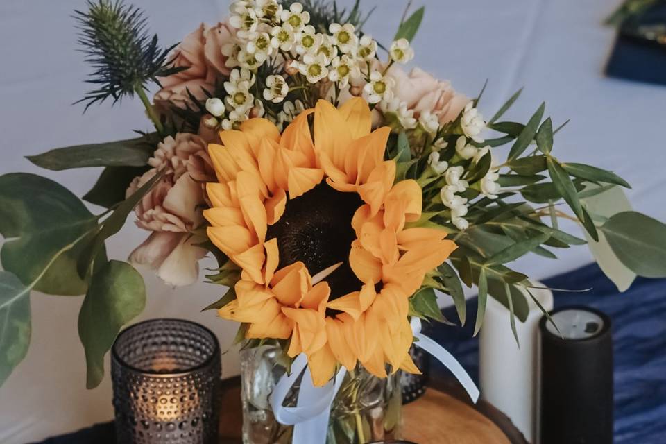 Centerpiece close