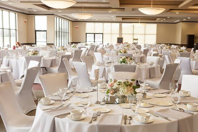 Chair Cover Rentals Dallas