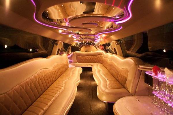 Elegant Image Limousine