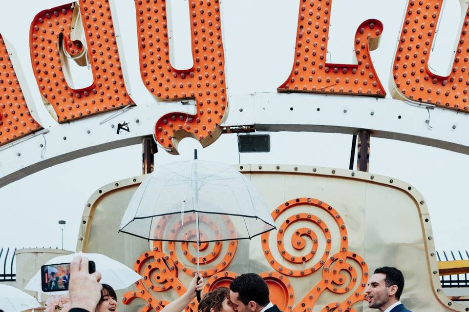 Neon museum ceremony