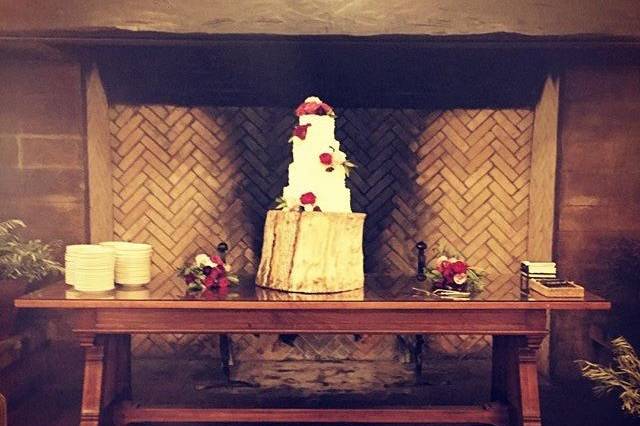 Multiple layered wedding cake