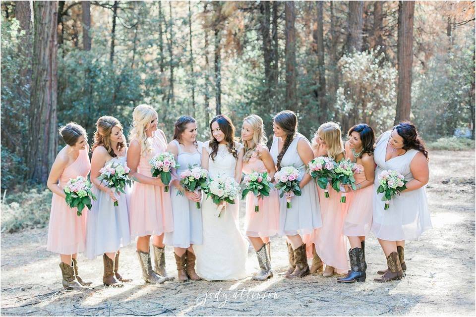 The bride with her bridesmaids