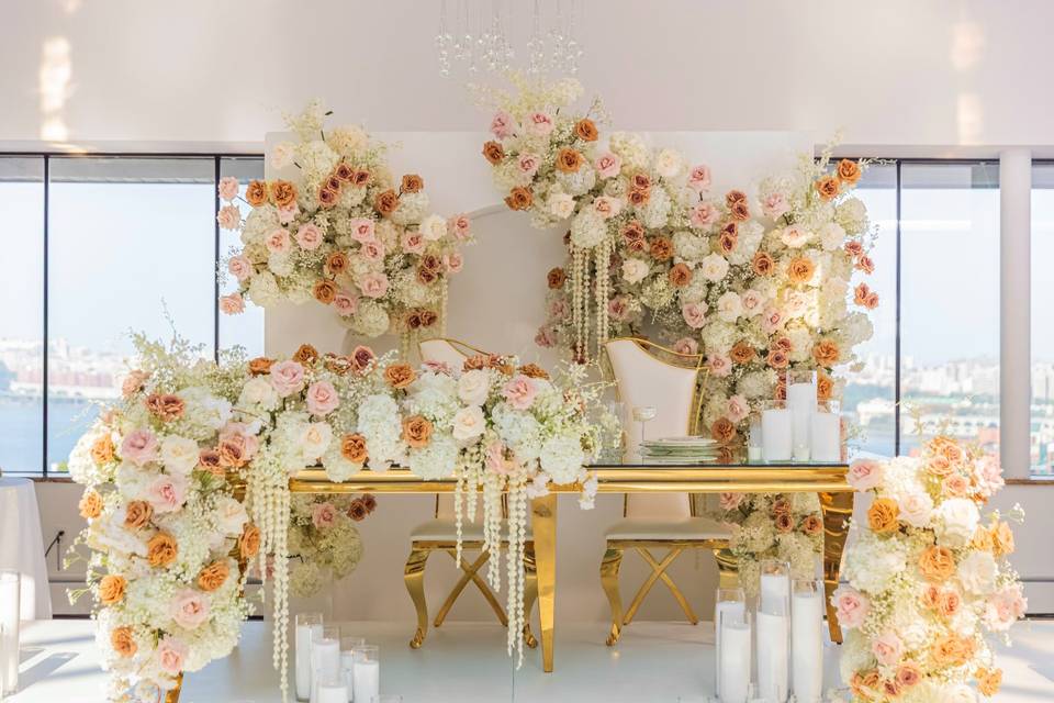 Gorgeous Set Up