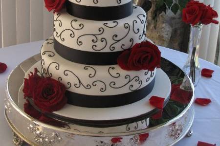 Wedding cake with detailing
