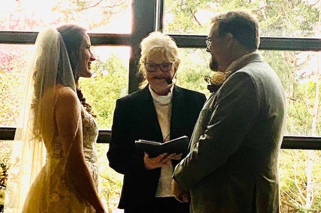 Officiant