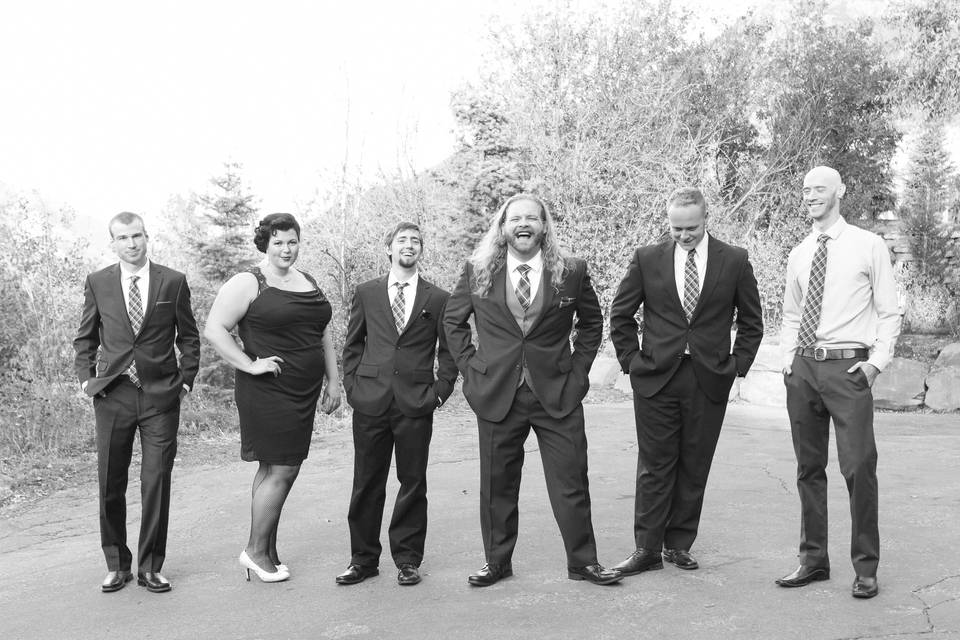 Groom & Wedding Party