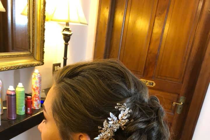 Braided updo and hairpin
