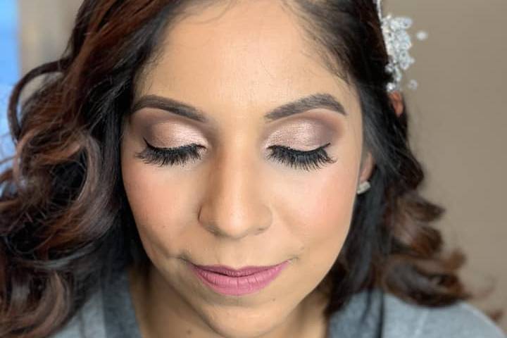 Soft bridal makeup
