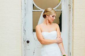 Bride with her bridesmaids in grey