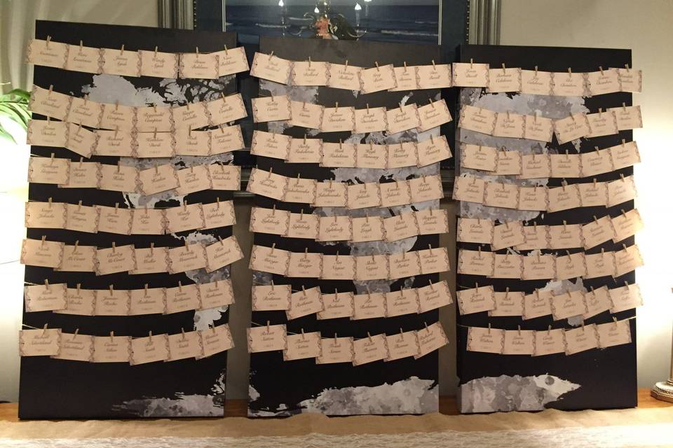 Escort card