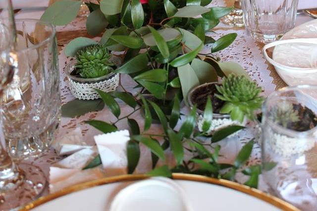 Long table arrangement