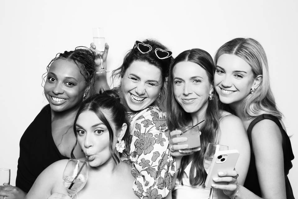 Selfie Shots Booth