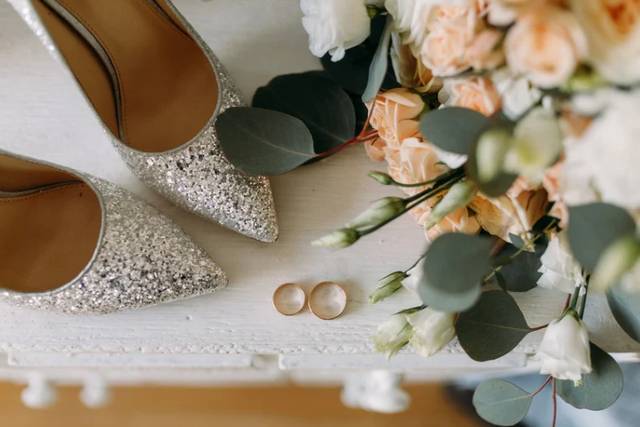 Bride elements details
