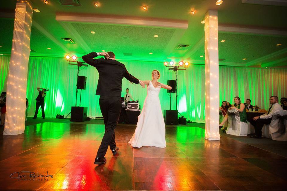 First dance at Skyline Country Club. Photo courtesy of Chris Richards Photography.
