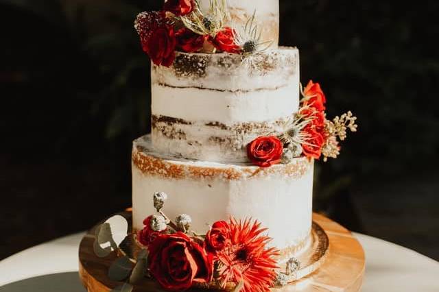 Romantic floral cake