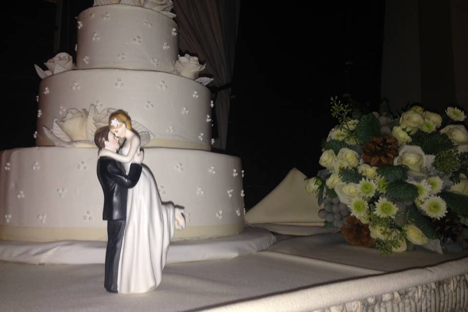 CAKE TOPPER