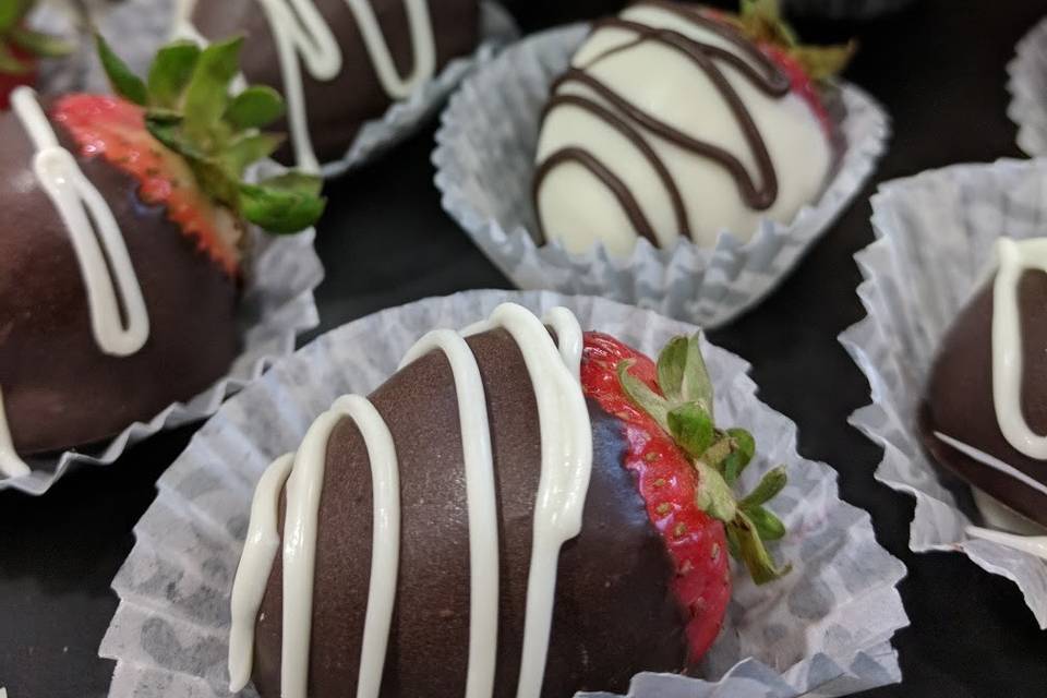 Chocolate-dipped strawberries