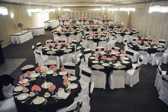 Round table setup