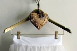 Lovestruck - UNIQUE GIFTS
Kitchee bridal apron from our line of fashion aprons
( they can be custom designed upon request with our designer )