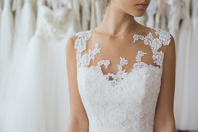 Sweetheart neckline