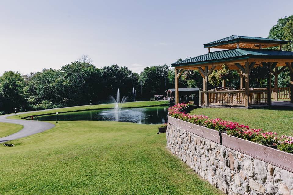 Gazebo overlooking the ponds