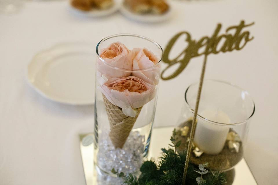 Bespoke centerpieces